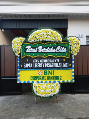Papan Bunga Duka di Tanjung Marulak