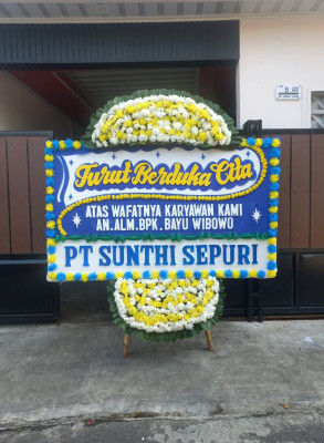 Papan Bunga Duka di Tanjung Marulak